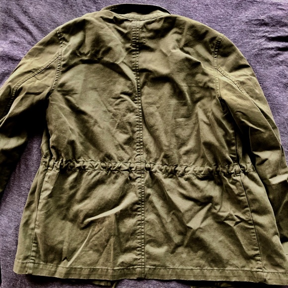Women's Gap Garment Dyed Utility Jacket - Picture 5 of 8